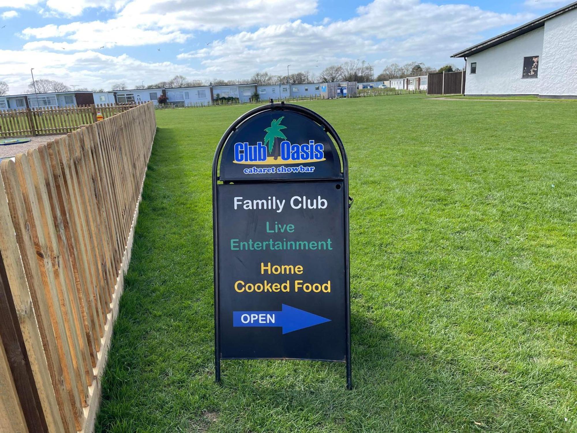 103 Sunbeach South Facing 2 Bed Chalet M And T Chalets Great Yarmouth Exteriér fotografie